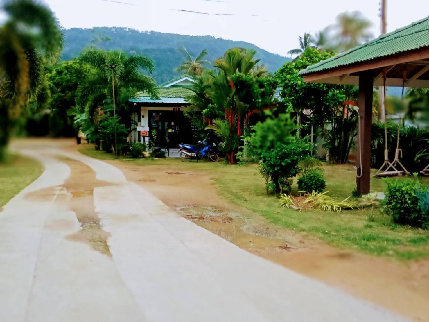 Bangpo Resort Ban Bang Po Exterior photo